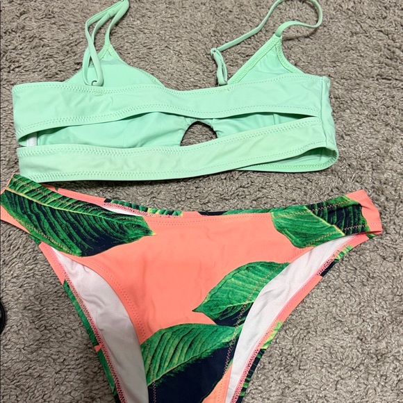 Cupshe bathing suits x2 - Picture 2 of 5